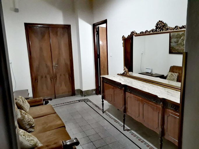 Bathroom 2, Bed and Restaurant Marrakech, Palermo