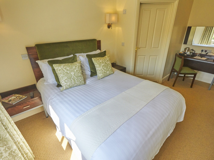 Bedroom 2, The Cadogan Arms, Suffolk