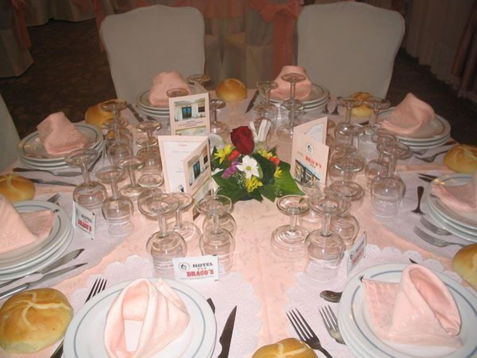 Food & Drinks 5, Hotel Dracos Cebreros, Ávila