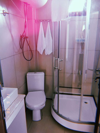 Bathroom 4, Mgzavrebi Gonio Aparthotel, Batumi