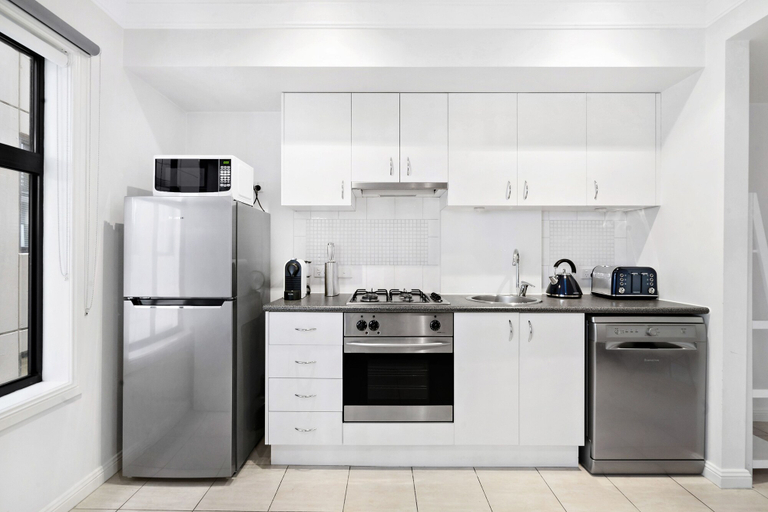 Others 5, SIENNA, 1BDR South Melbourne Apartment, Melbourne