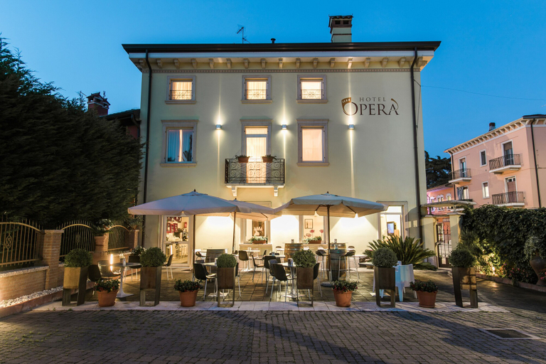 Exterior & Views 2, Hotel Opera', Verona