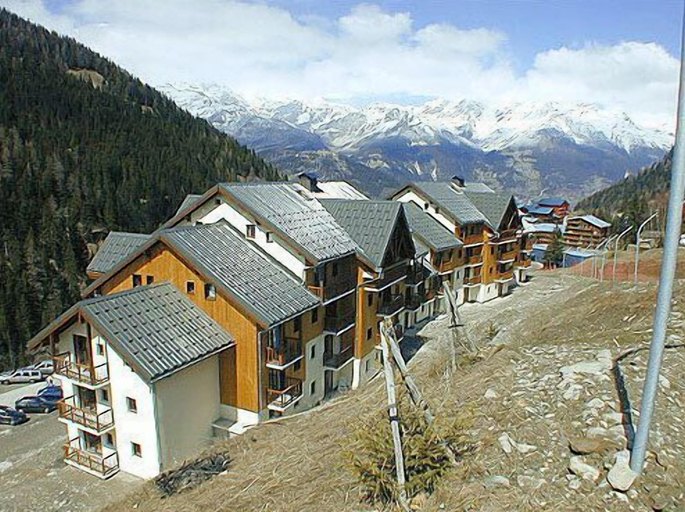 Exterior & Views 2, Madame Vacances Residence Le Chalet du Thabor, Savoie