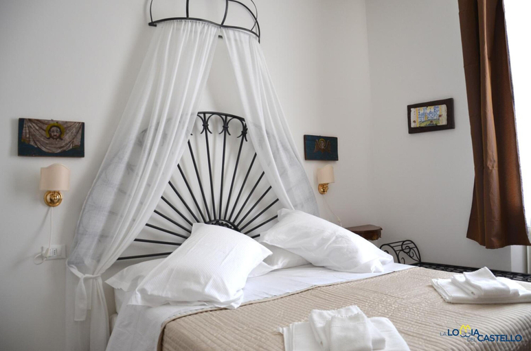 Bedroom 5, La Loggia del Castello, Trento
