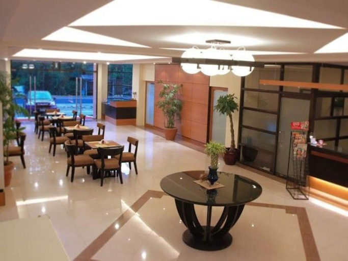 Others 5, Hotel Ariana, Bauang