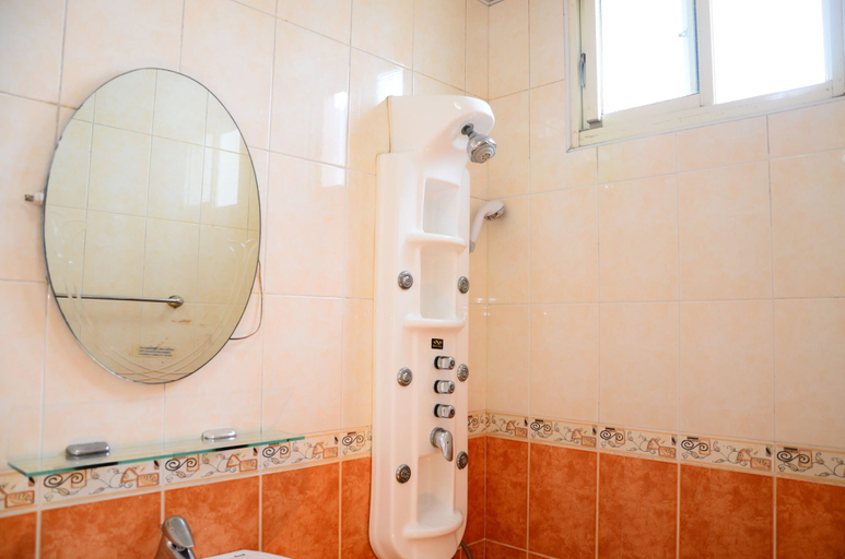 Bathroom 4, East of love homestay, Hualien