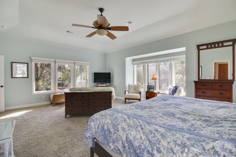 Bedroom 3, Shelley Court 7, Beaufort