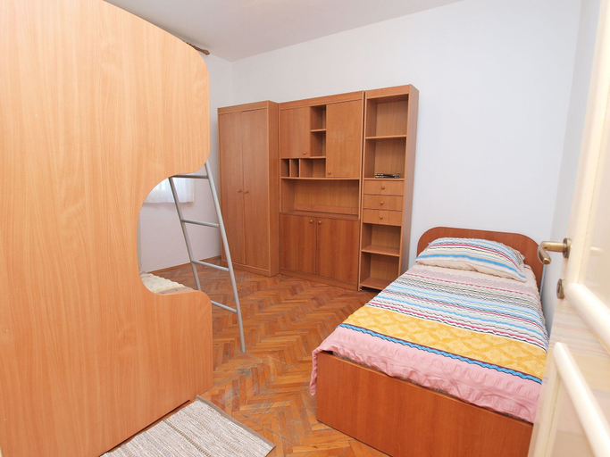 Bedroom 2, Apartment 1341, Pula