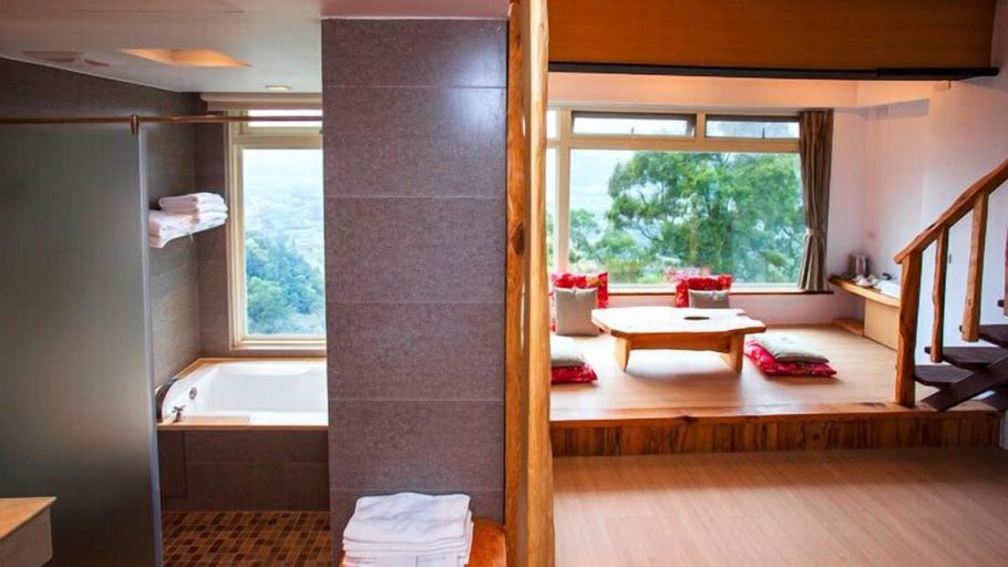 Bathroom 3, Shangrila Leisure Farm, Yilan