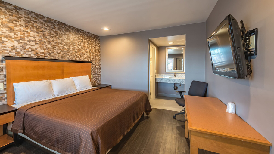 Bedroom 4, Plaza Inn, Los Angeles