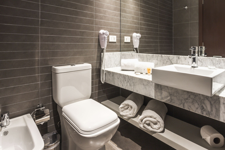 Bathroom 3, Frontier Hotel Rivera, n.a12