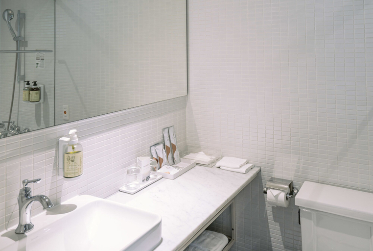 Bathroom 4, Hotel de Ľeau, Tainan