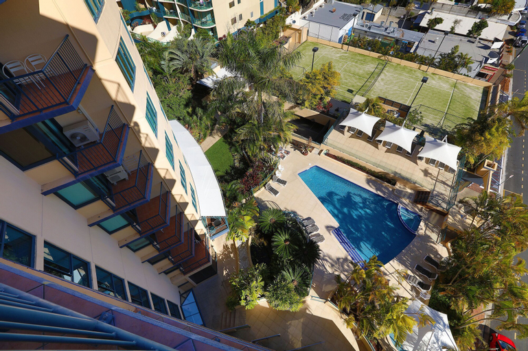 Exterior & Views 2, Peninsular Beachfront Resort, Maroochy - Mooloolaba