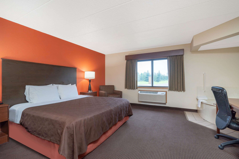 Bedroom 4, AmericInn by Wyndham Coon Rapids, Anoka