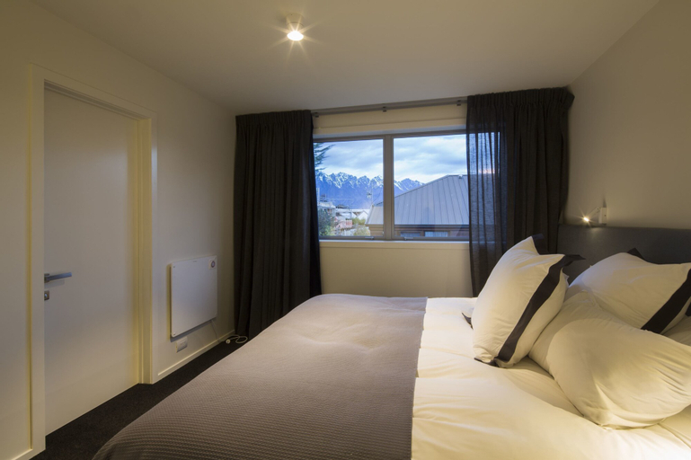 Bedroom 3, 15 Melbourne by Staysouth, Queenstown-Lakes