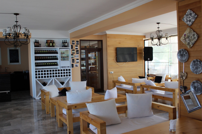 Food & Drinks 5, Mgzavrebi Gonio Aparthotel, Batumi