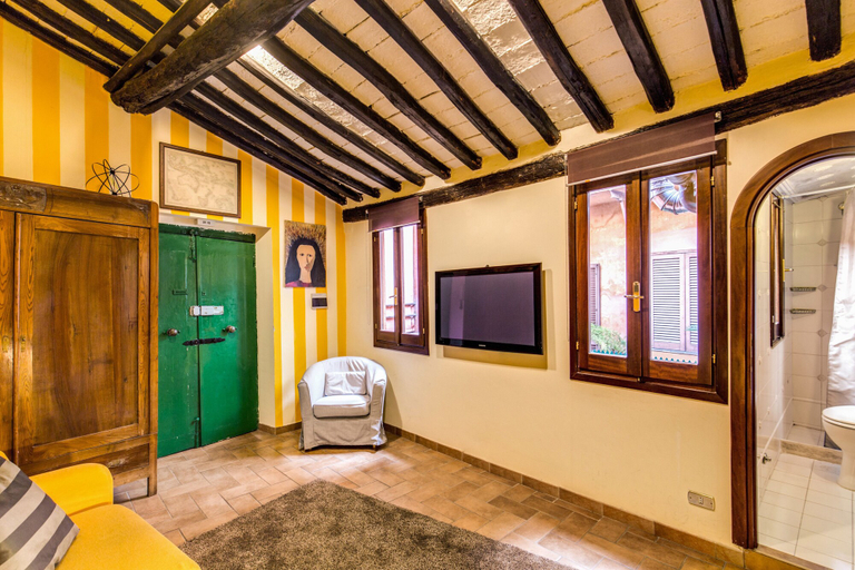 Living room 5, Downtown Navona, Rome