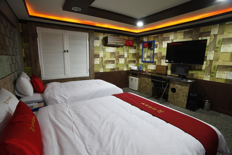 Bedroom 2, Hotel Jeonju, Jeonju
