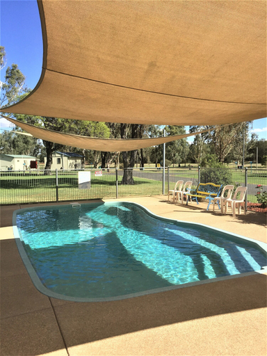 Sport & Beauty 4, Junee Tourist Park, Junee