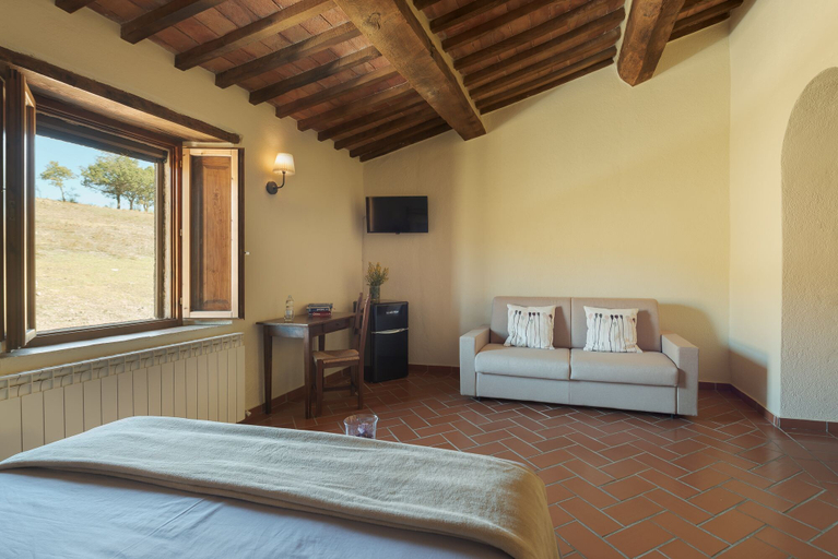 Bedroom 4, Terre di GIORGIO - Agriturismo Villa la Palazzetta, Siena