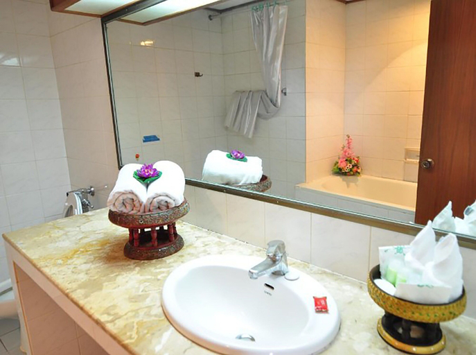 Bathroom 4, Top North Hotel, Muang Chiang Mai
