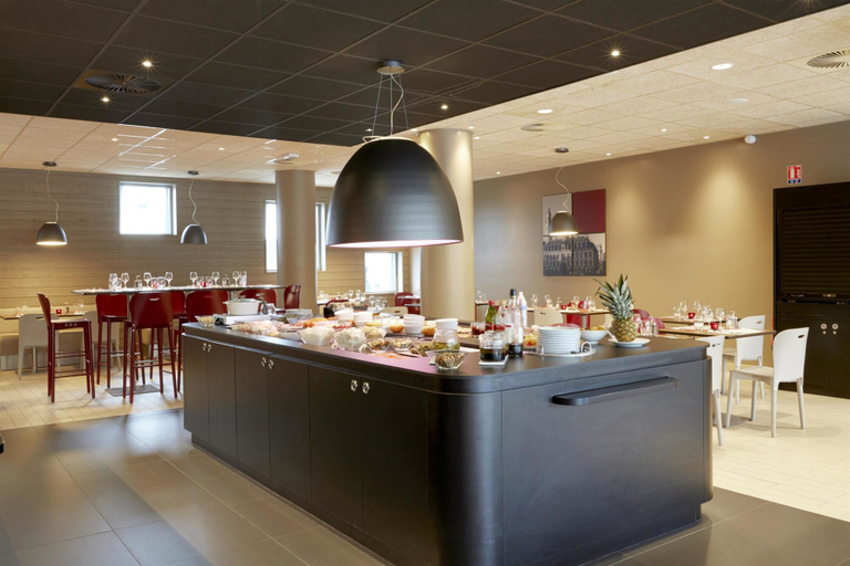 Food & Drinks 5, Campanile Hotel Lille Euralille, Nord