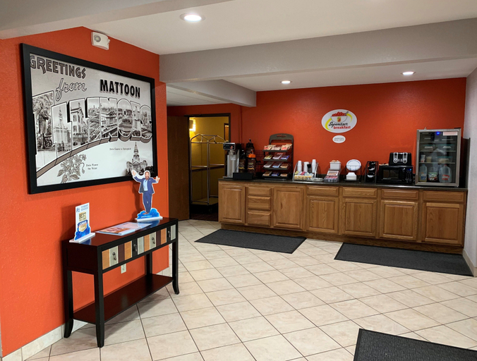 Food & Drinks 5, Super 8 by Wyndham Mattoon, Coles
