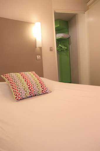 Bedroom 3, Campanile Lyon Centre-Berges du Rhône, Rhône