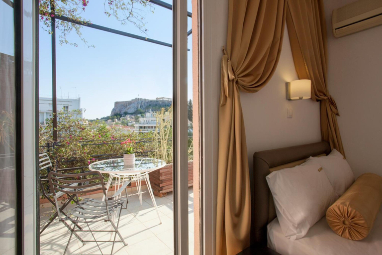 Others 5, Metropolis Hotel, Attica