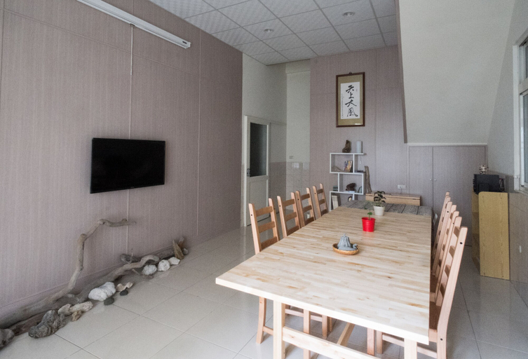 Others 4, Sunny Home, Penghu