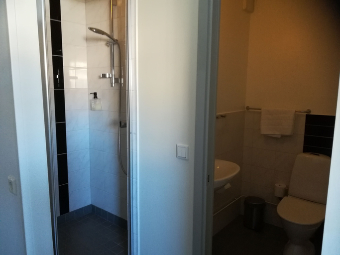 Bathroom 4, Hotel Bishops Arms Mora, Mora