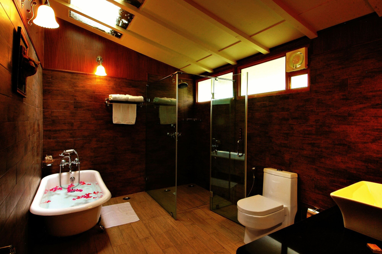 Bathroom, The Tree House Resort, Jaipur