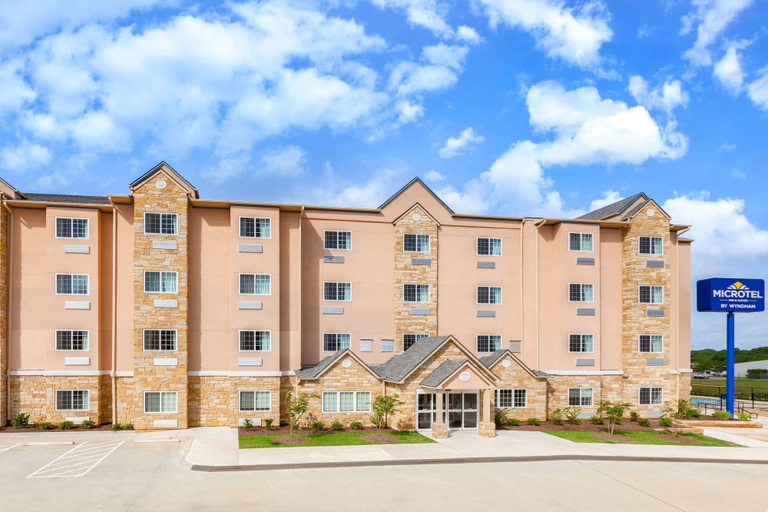 Exterior & Views 5, Microtel Inn & Suites by Wyndham College Station, Brazos