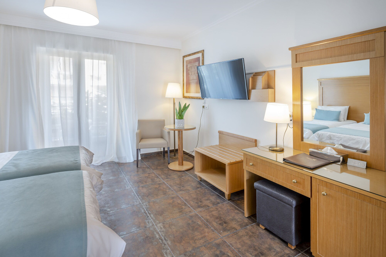 Bedroom 4, Peridis Family Resort, South Aegean