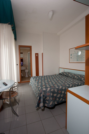 Bedroom 4, Gaby, Rimini