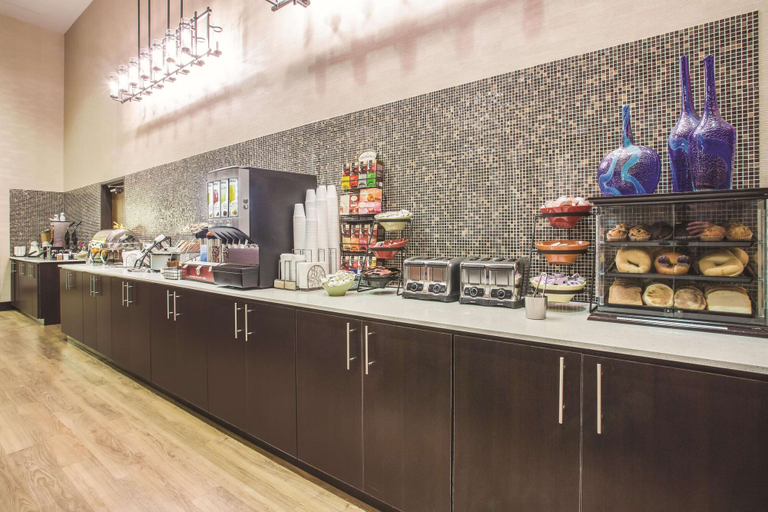 Food & Drinks 5, La Quinta Inn & Suites by Wyndham Ely, White Pine