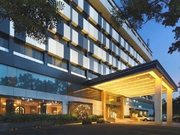 Le Polonia Hotel & Convention Medan, Medan