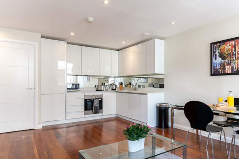 Others 5, One Bed Serviced Apt near Holborn in Chancery Lane, London
