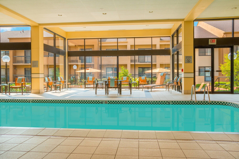 Sport & Beauty 4, Courtyard by Marriott Chicago Deerfield, Cook