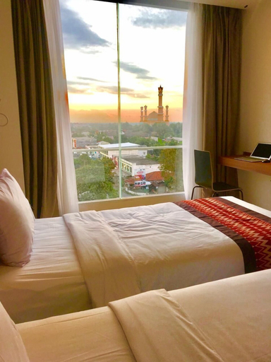 Bedroom 3, Sunwood Hotel Arianz Mataram, Lombok
