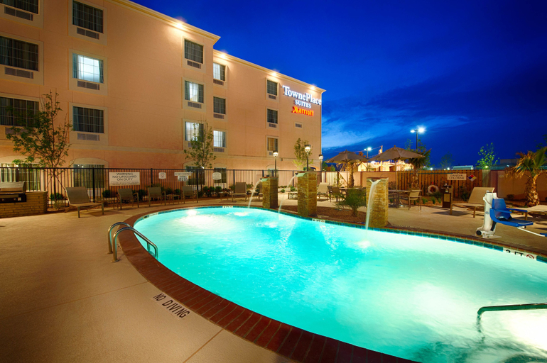 Exterior & Views 2, TownePlace Suites El Paso Airport, El Paso