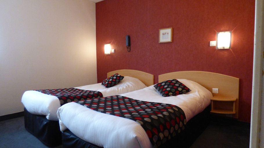 Bedroom 3, Hôtel de la Vallée, Hautes-Pyrénées