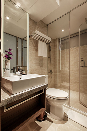 Bathroom 4, City Place Hotel, Tainan
