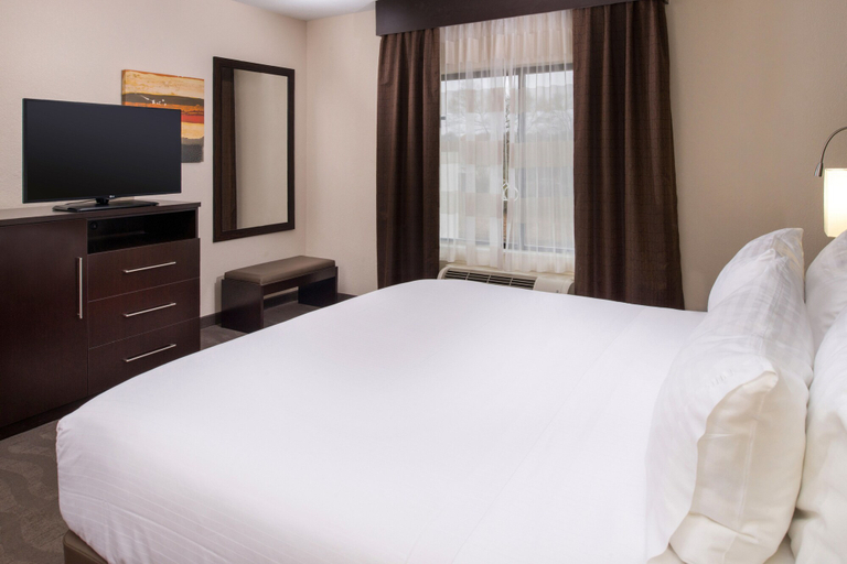 Bedroom 4, Holiday Inn Express & Suites MONROE by IHG, Union