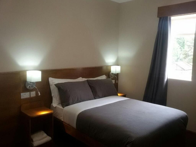 Bedroom 3, Crosshill House, Glasgow