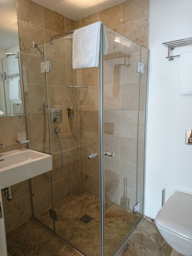 Bathroom 4, Businesshotel LUX, Hochdorf
