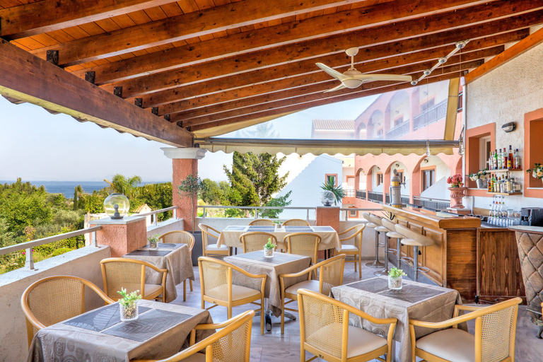 Food & Drinks 5, Victoria Hill Hotel, Ionian Islands