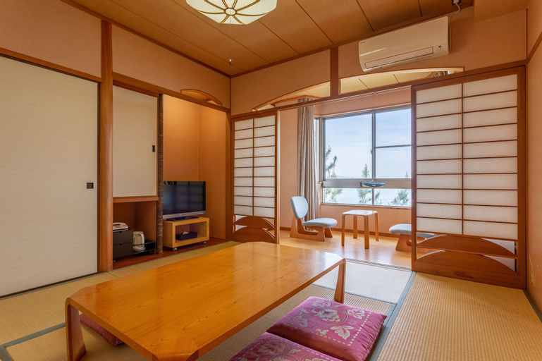 Bedroom 3, Quapark Tsuda, Sanuki