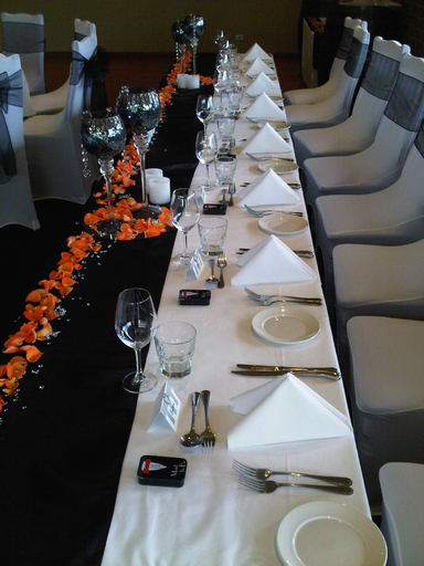 Food & Drinks 14