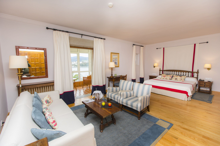 Bedroom 2, Parador De Ribadeo, Lugo
